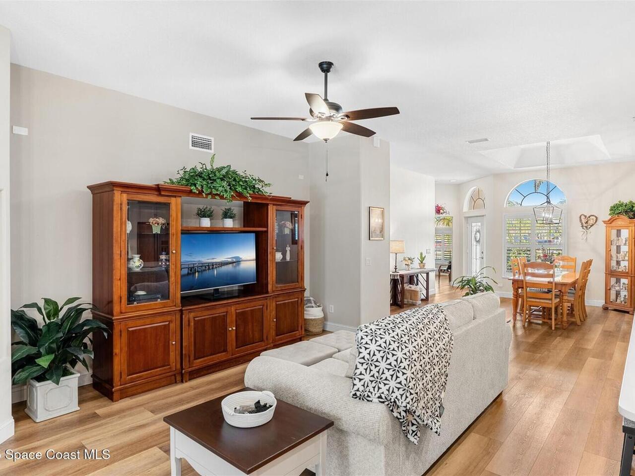 4368 Heaton Park Trail