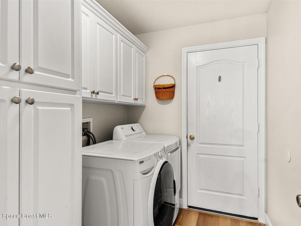 4368 Heaton Park Trail