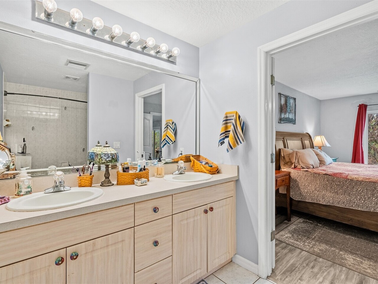 4575 Curtis Boulevard