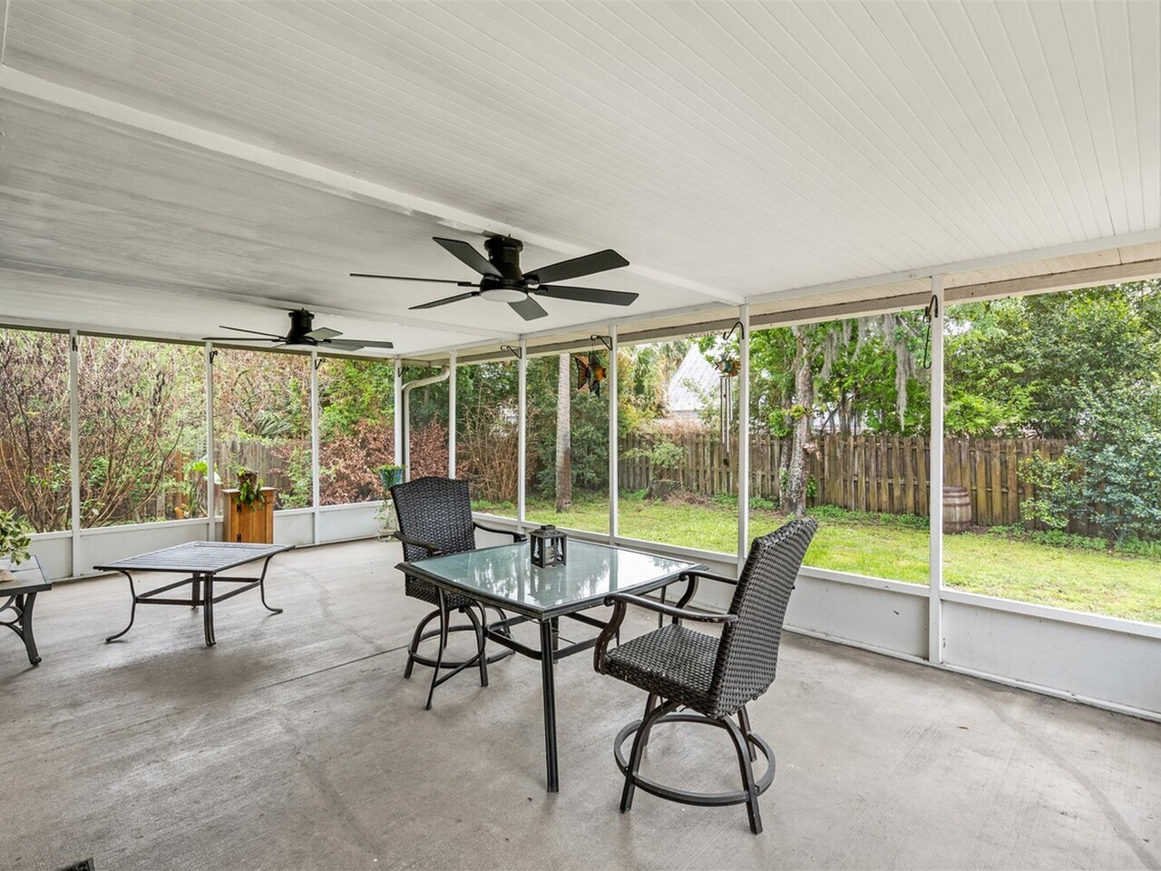 4575 Curtis Boulevard