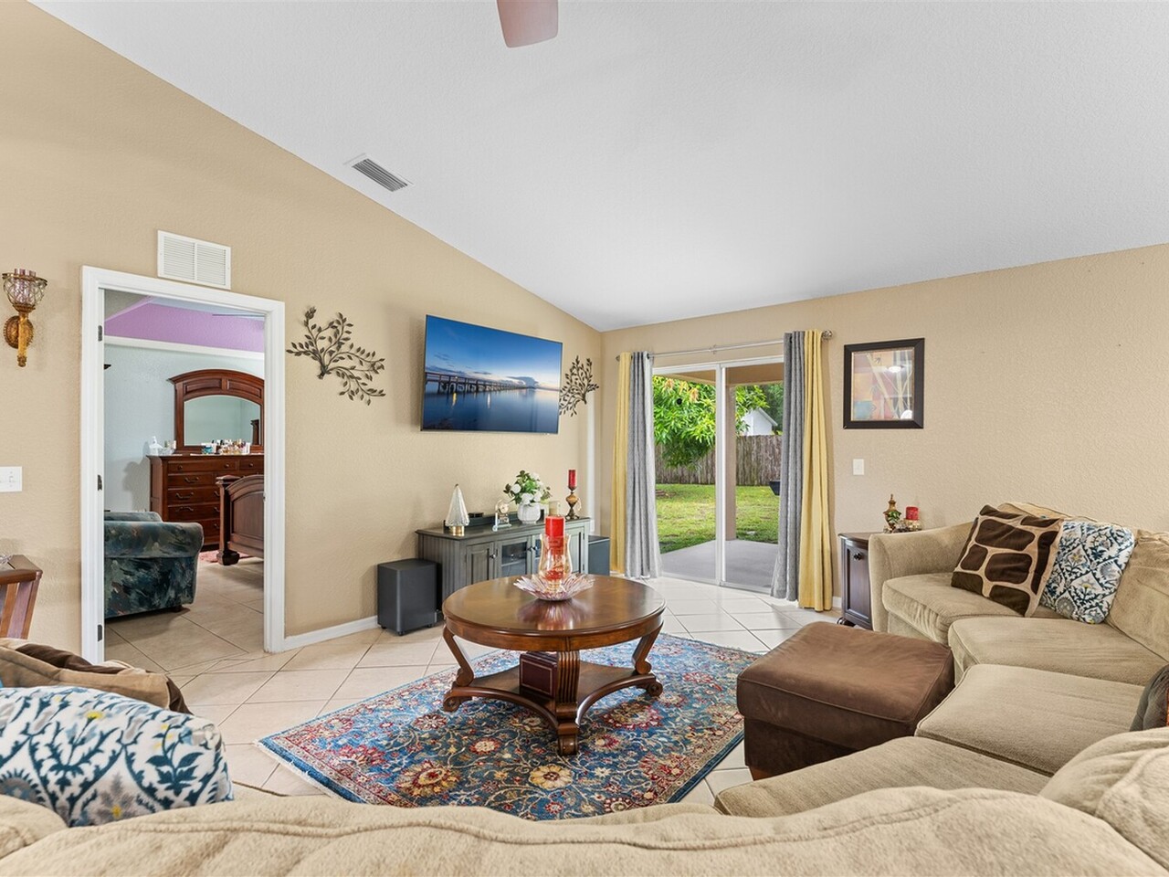 474 Cremona Avenue NW