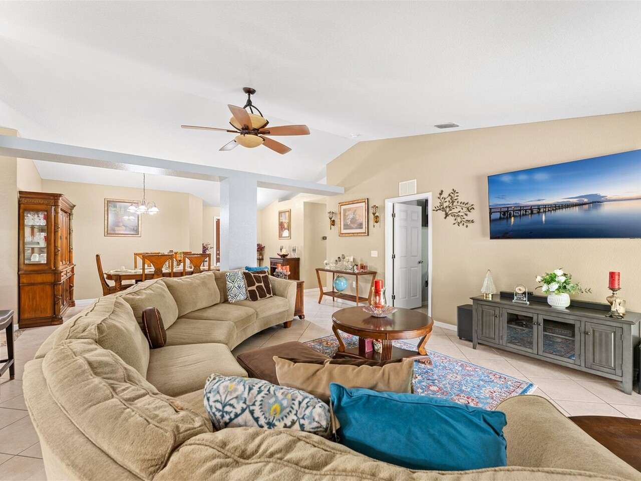 474 Cremona Avenue NW