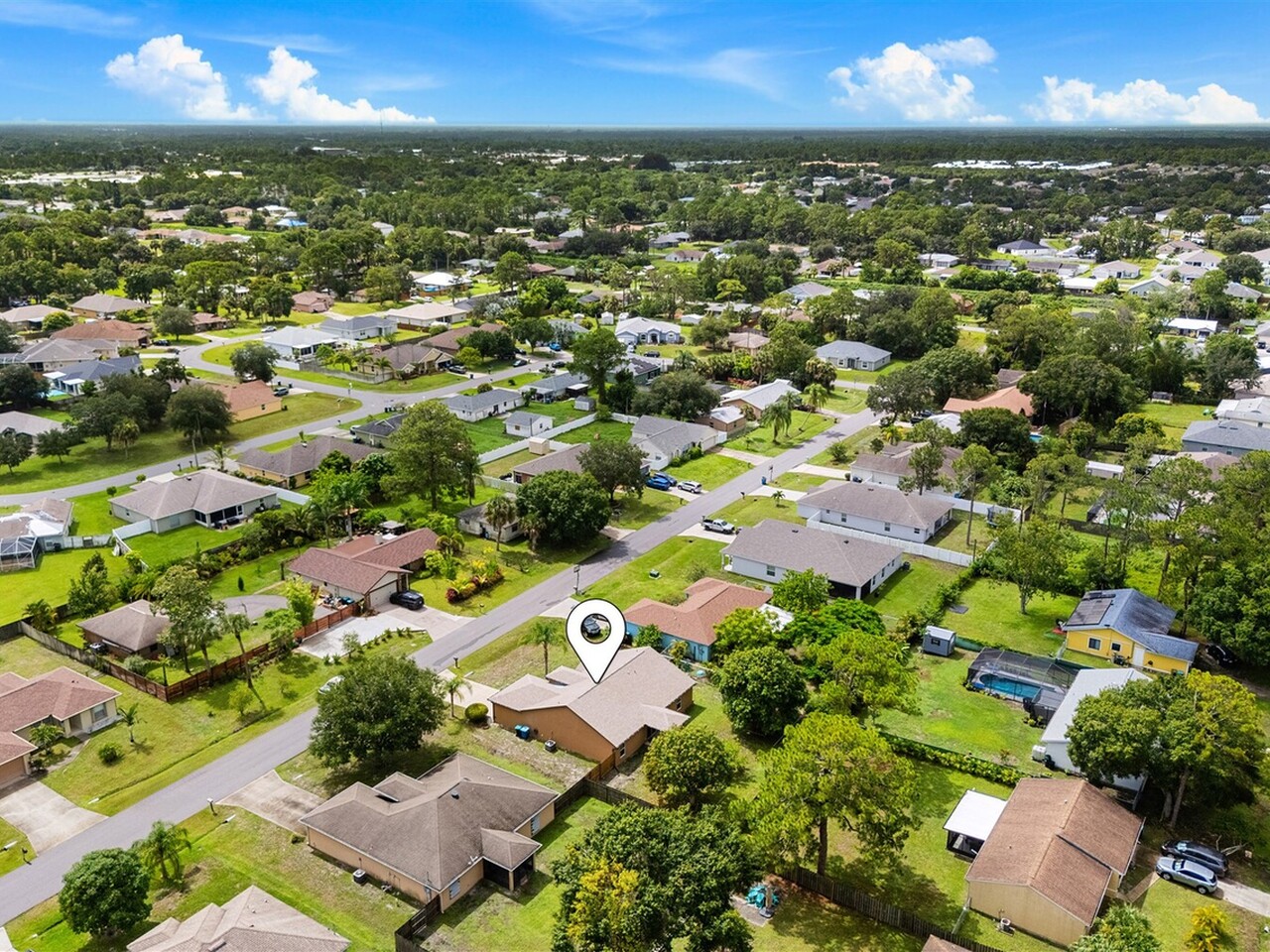 474 Cremona Avenue NW