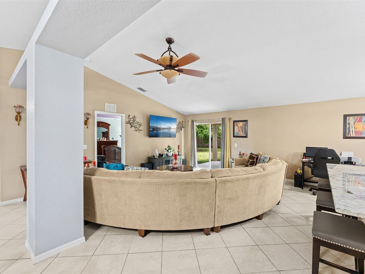 474 Cremona Avenue NW