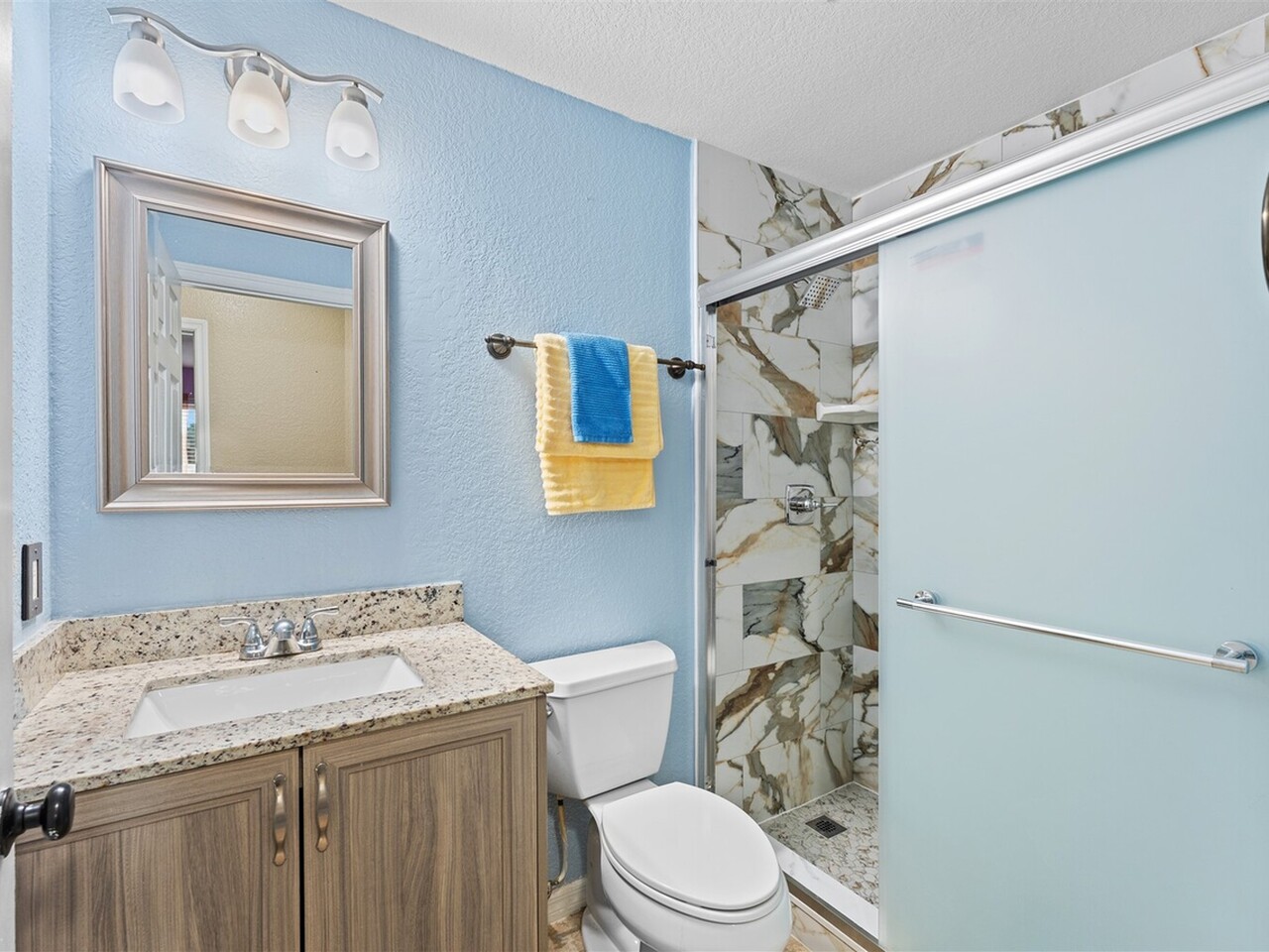 474 Cremona Avenue NW