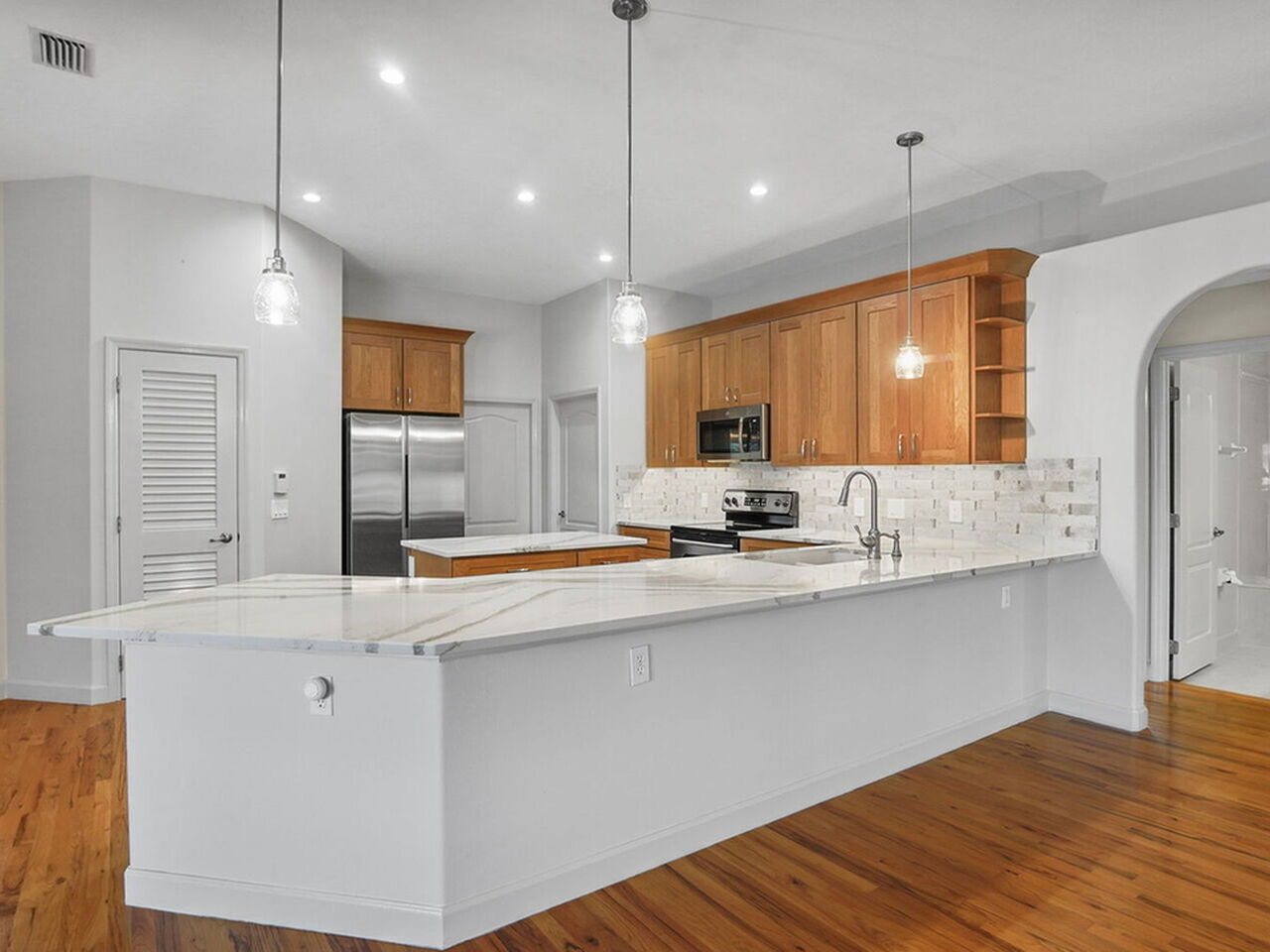 5077 Templeton Place