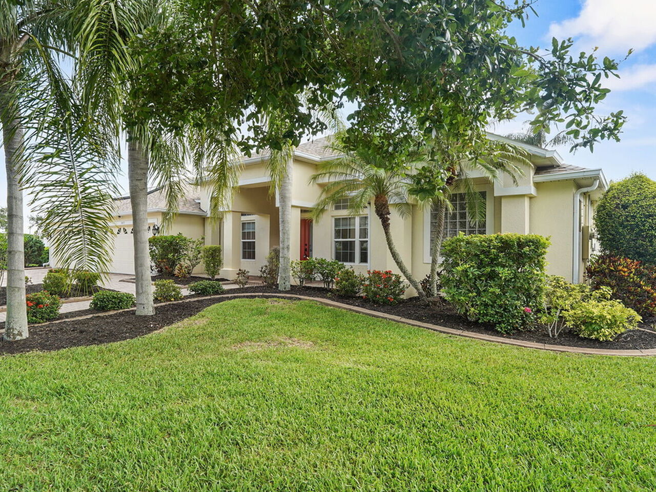 5077 Templeton Place