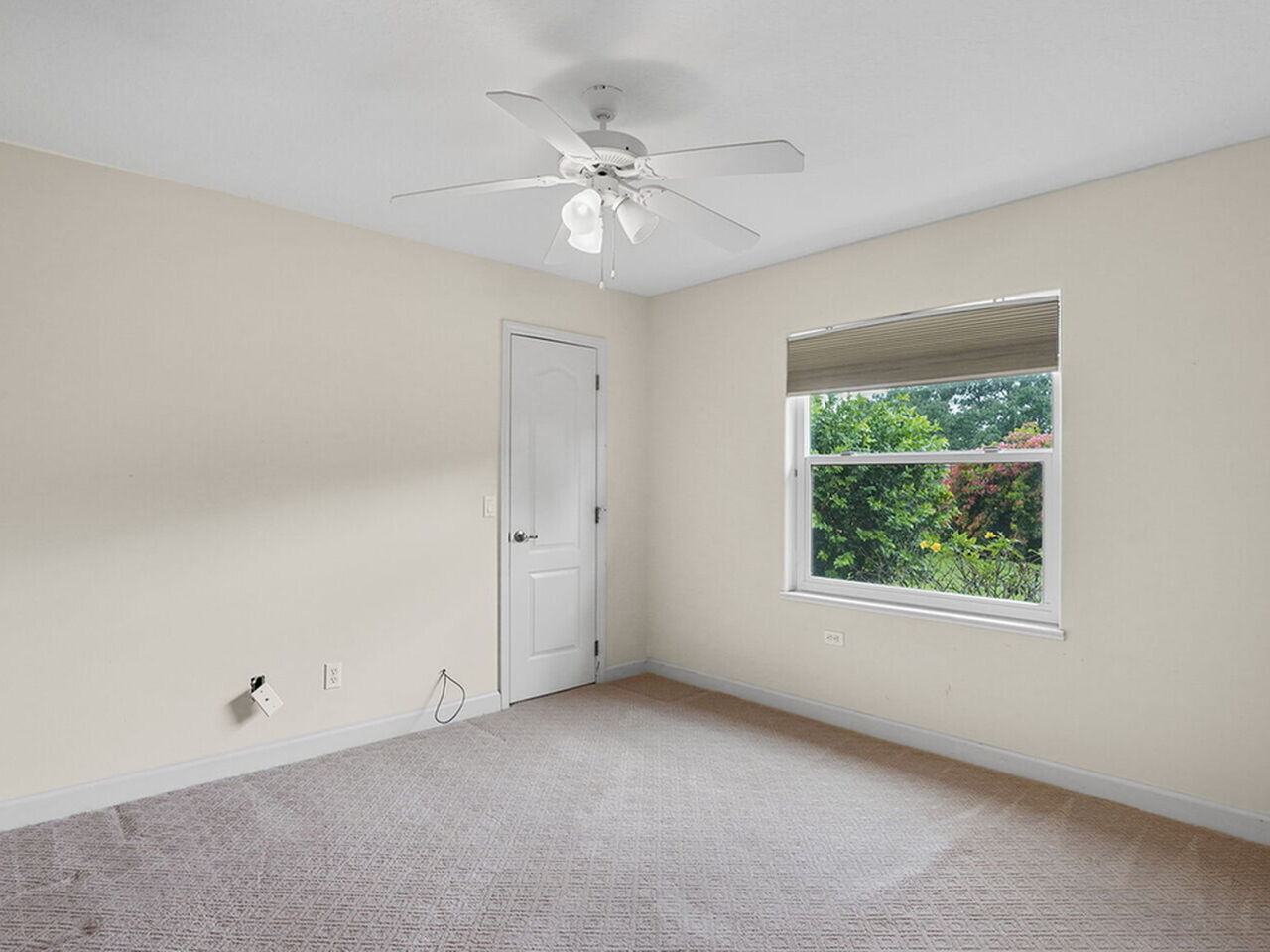 5077 Templeton Place