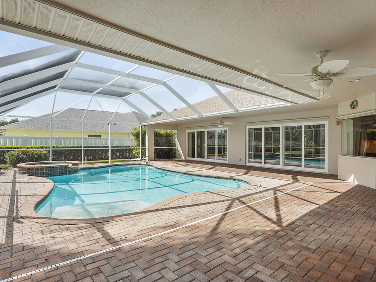 5077 Templeton Place