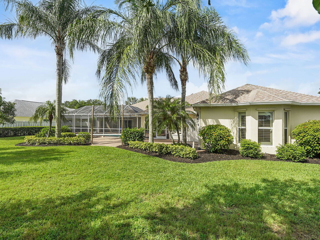 5077 Templeton Place