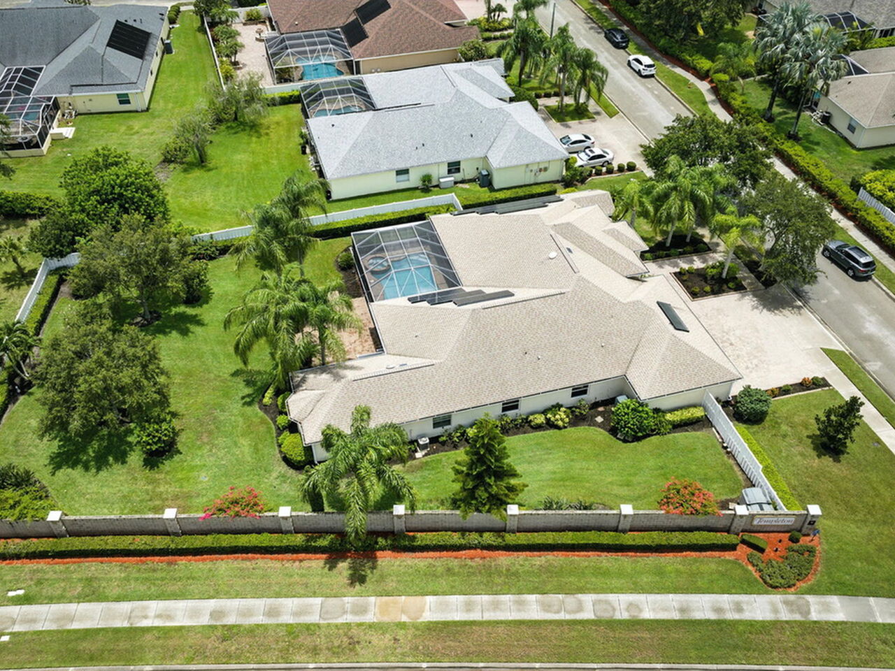 5077 Templeton Place