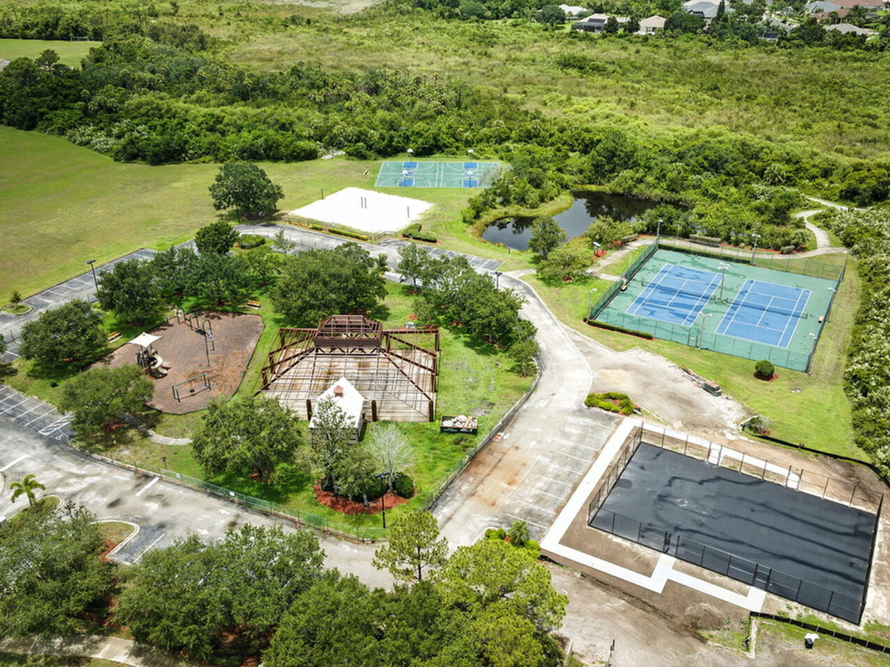 5077 Templeton Place