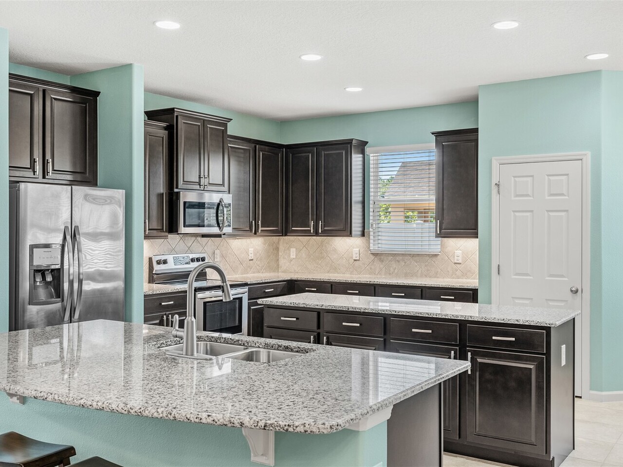 541 Stonebriar Drive