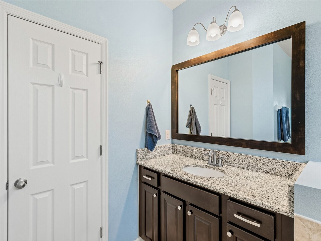 541 Stonebriar Drive