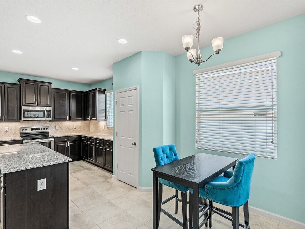 541 Stonebriar Drive