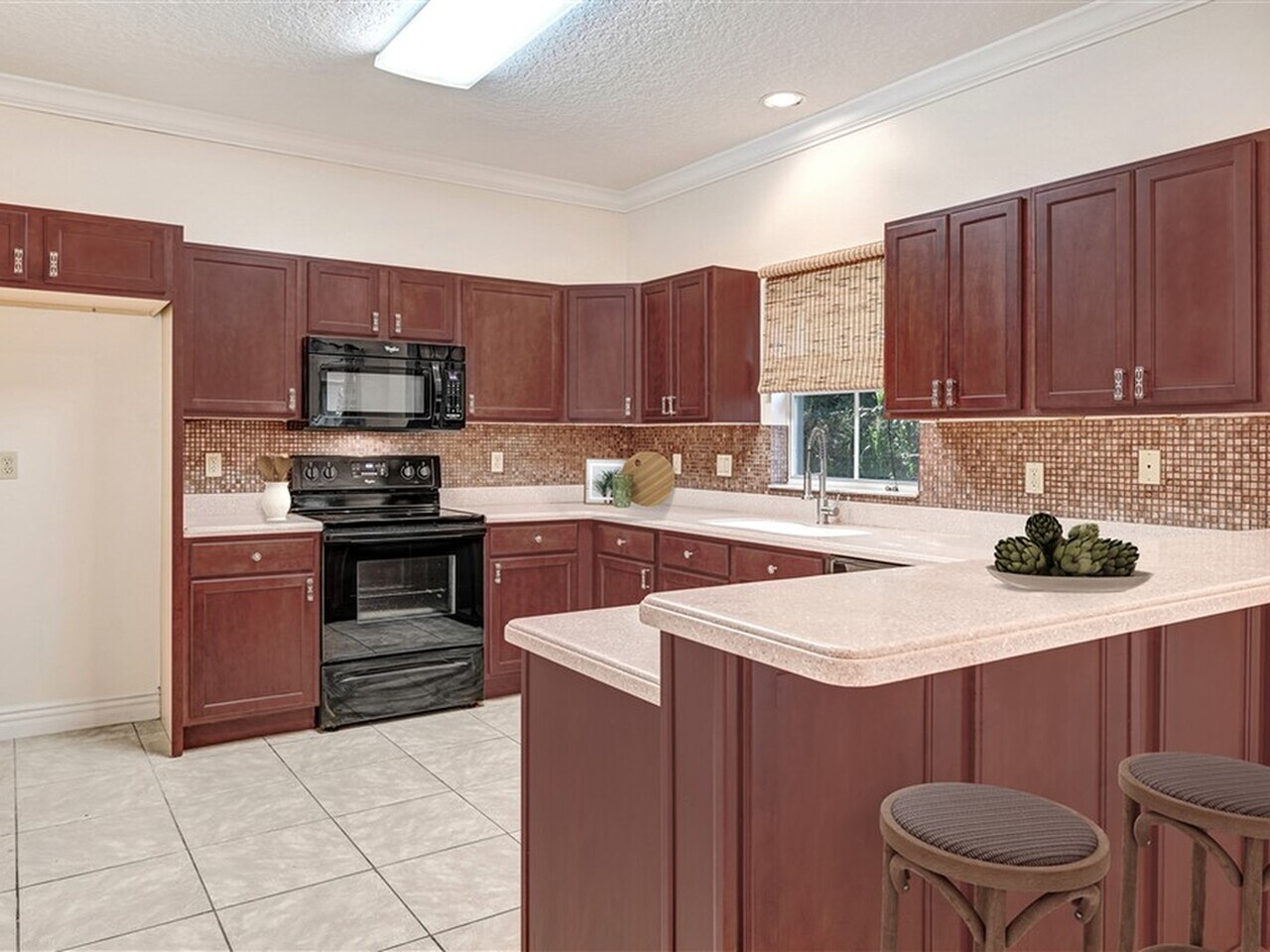 622 Cedar Side Circle NE