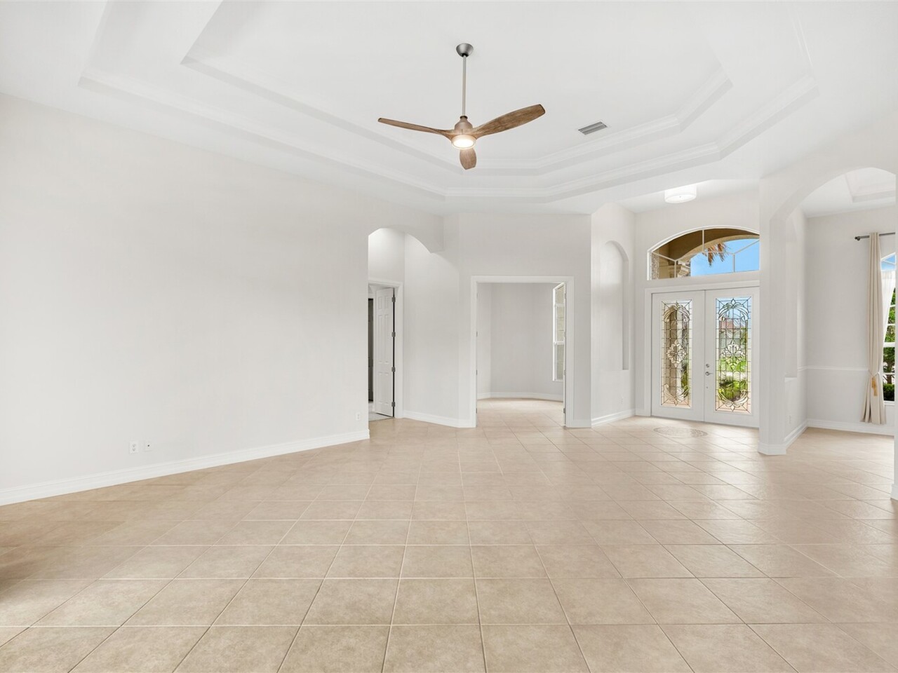 6776 Arroyo Drive