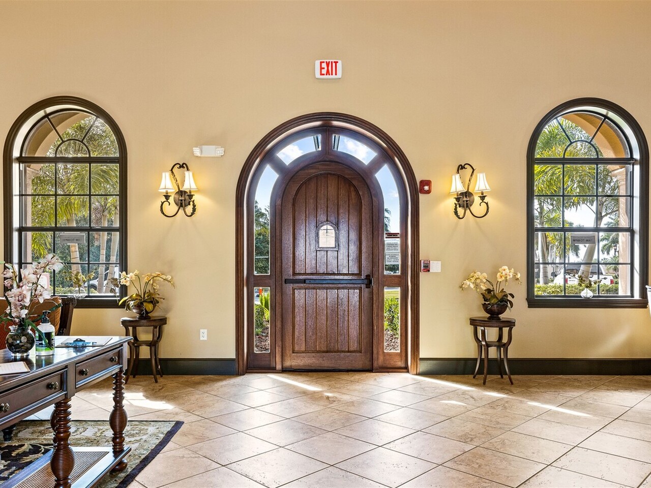 737 Ventura Drive