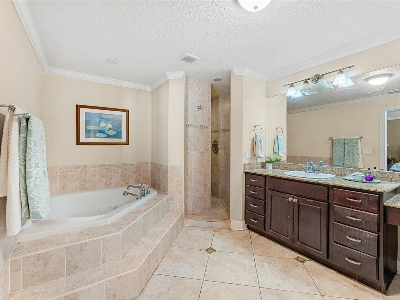 8000 Pine Needle Lane