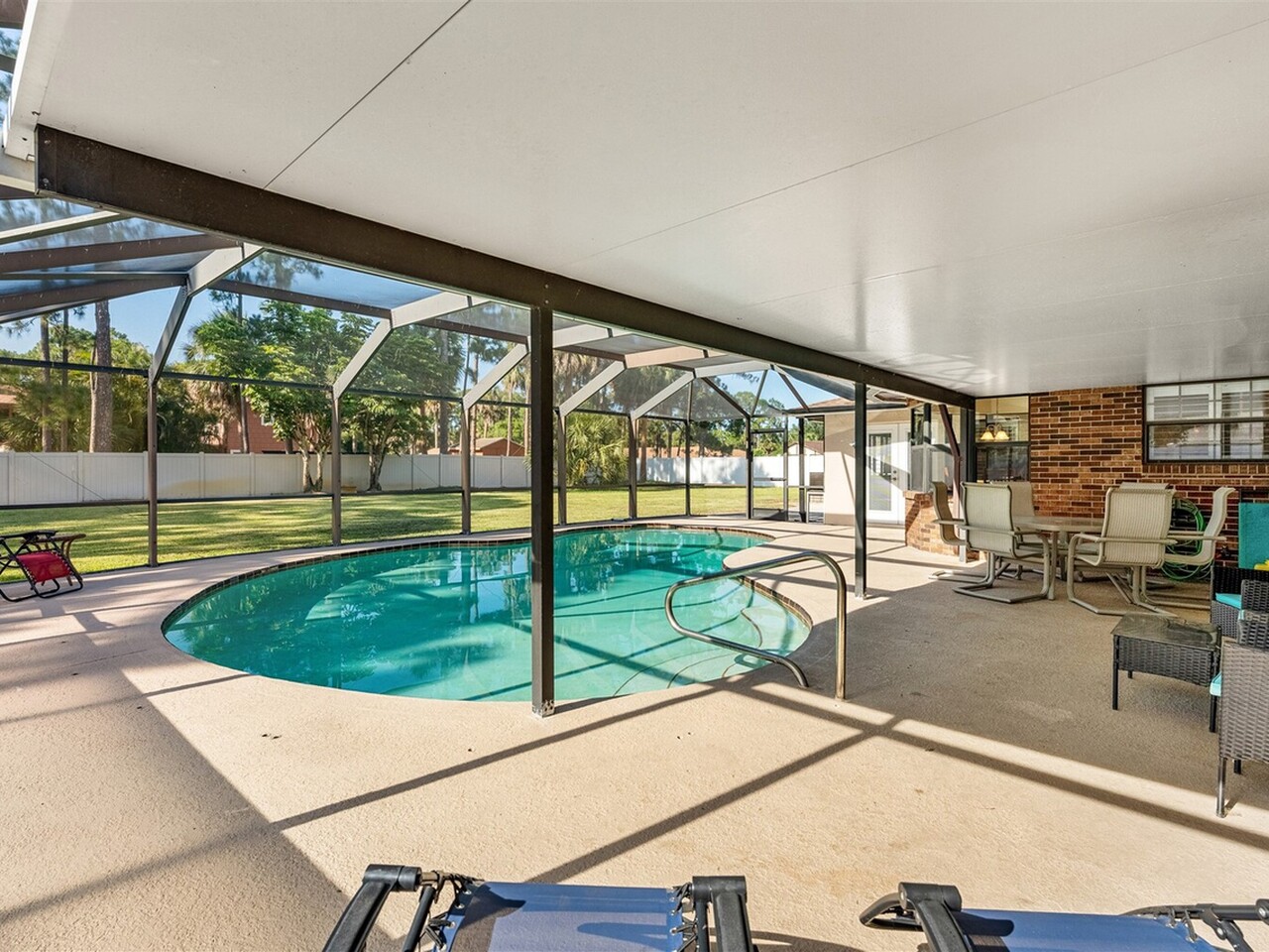 8000 Pine Needle Lane