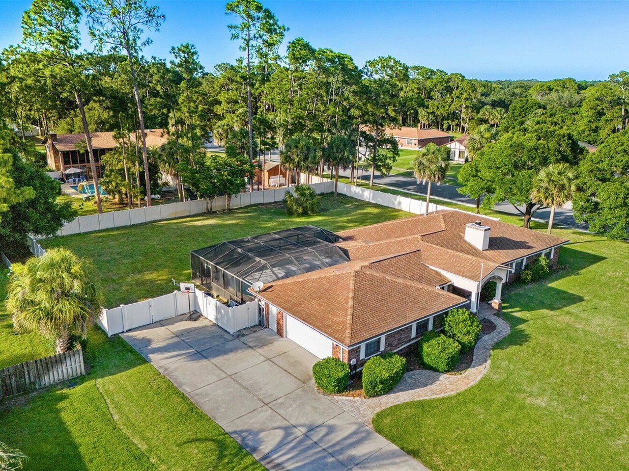 8000 Pine Needle Lane