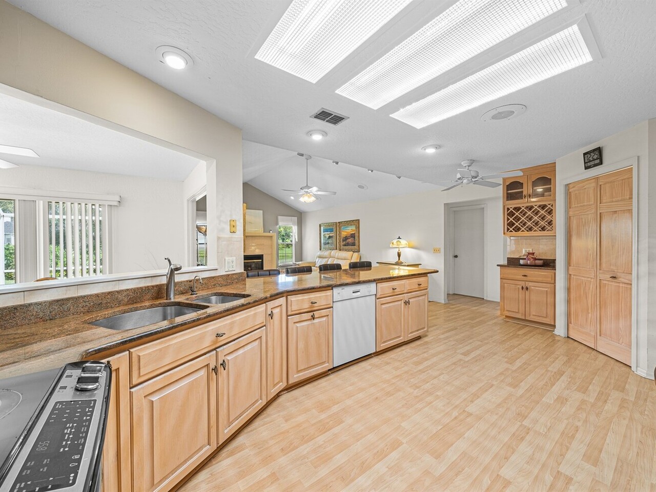 818 Spanish Wells Drive