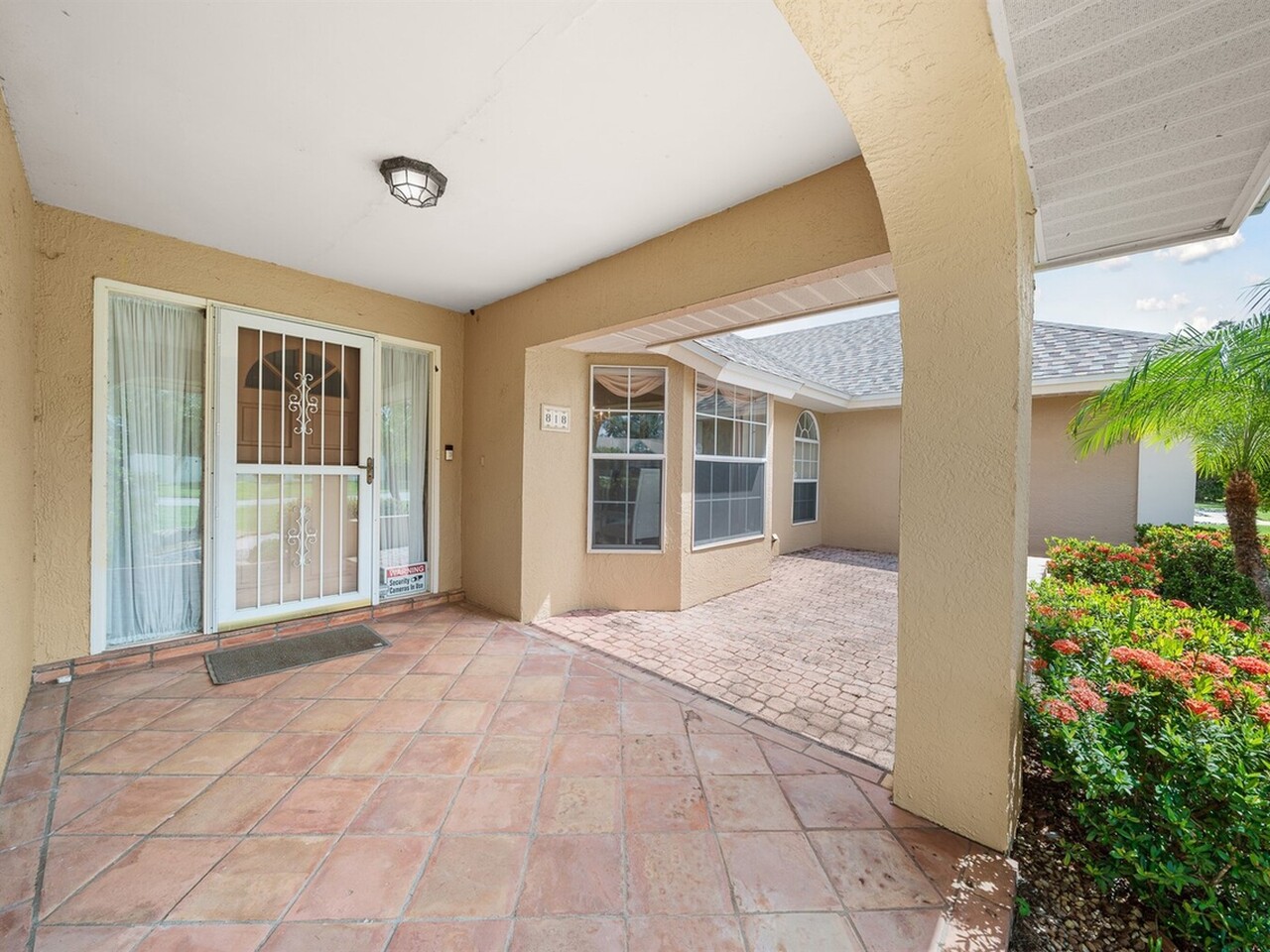 818 Spanish Wells Drive