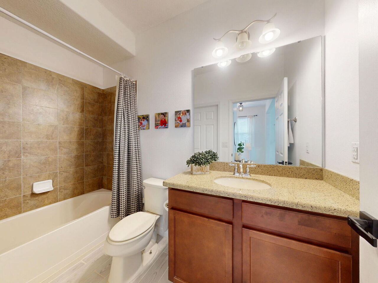 8635 Tallfield Avenue