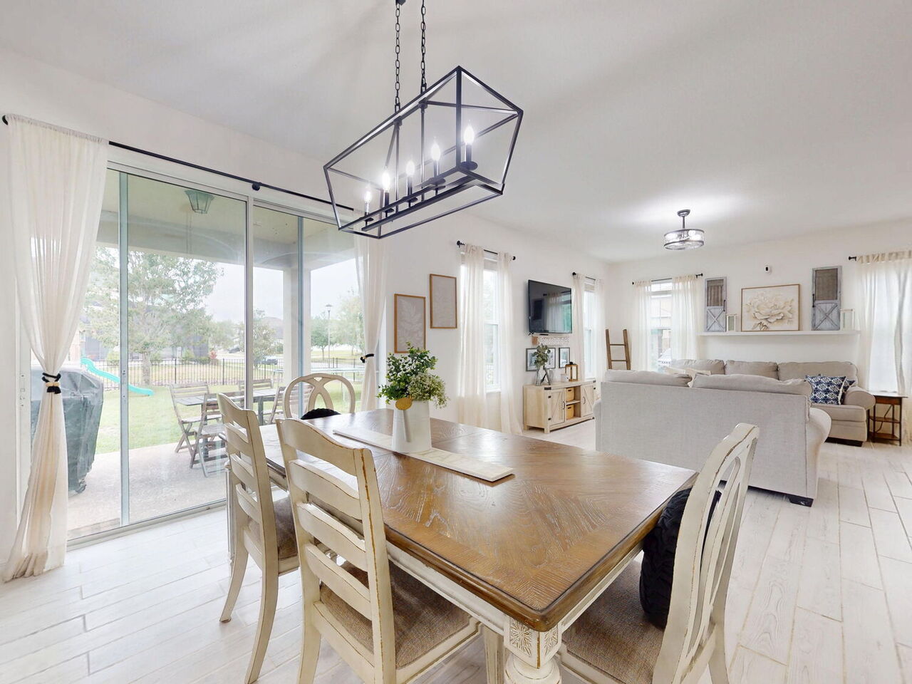 8635 Tallfield Avenue