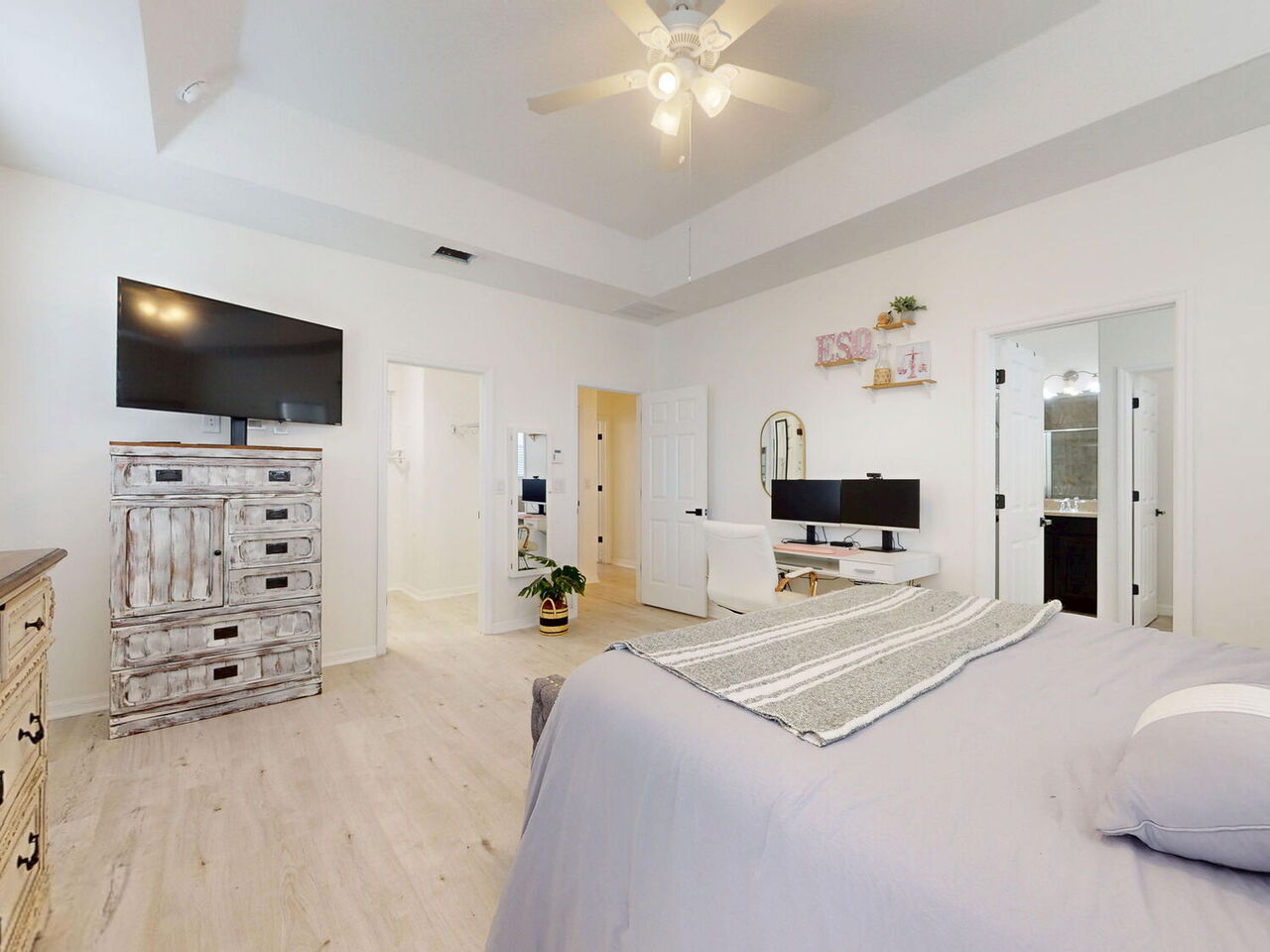 8635 Tallfield Avenue