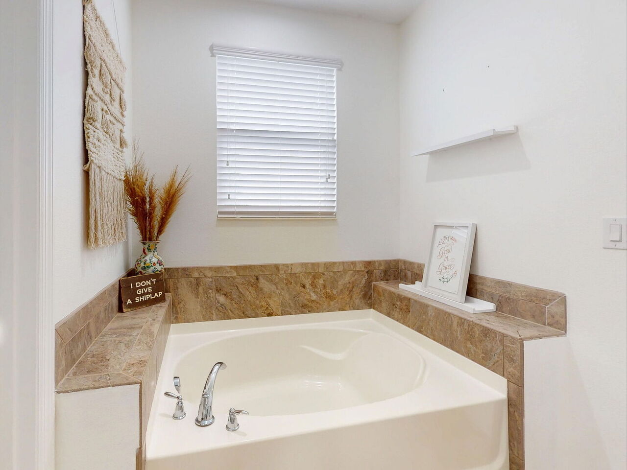 8635 Tallfield Avenue