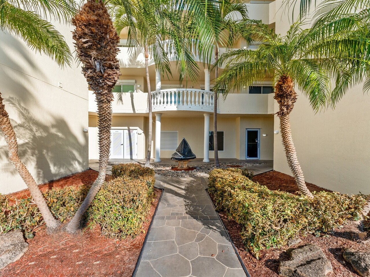 925 N Highway A1A #502