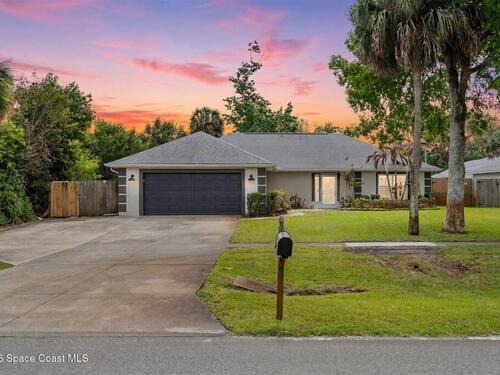 4575 Curtis Boulevard