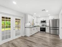 3288 Elizabeth Street