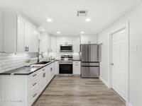 3288 Elizabeth Street