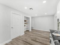 3288 Elizabeth Street