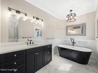 2195 S Courtenay Parkway