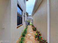 6903 Vista Hermosa Drive