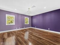 517 N River Oaks Drive