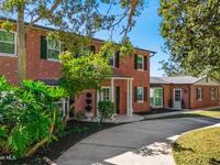 517 N River Oaks Drive