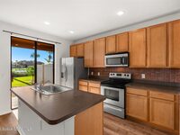 737 Ventura Drive