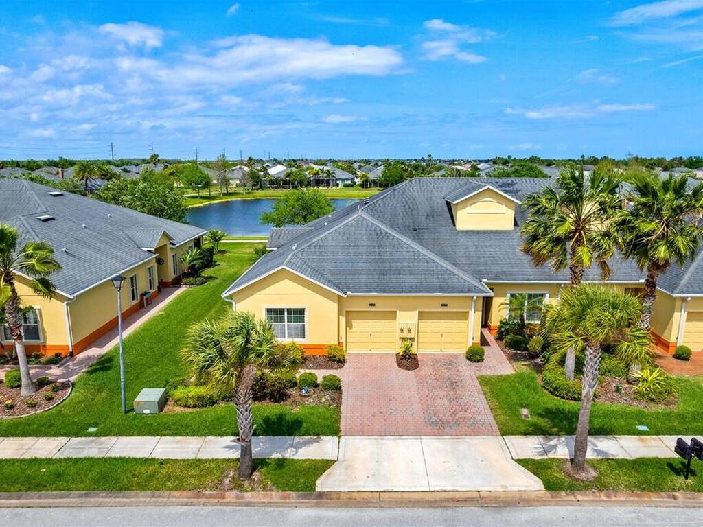 1082 Great Belt Circle