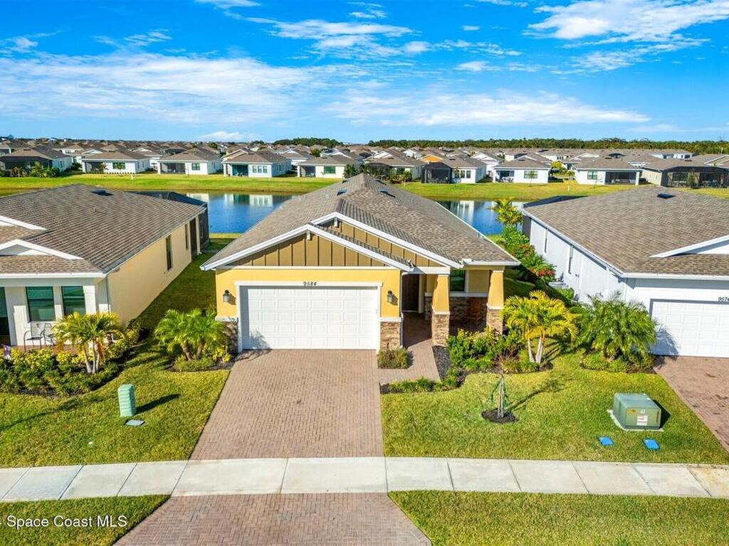 1082 Great Belt Circle