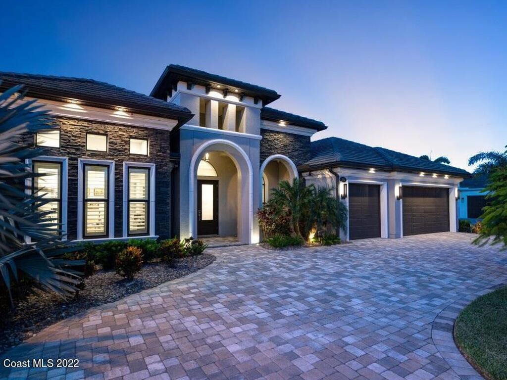 1625 N Highway A1a Unit #202