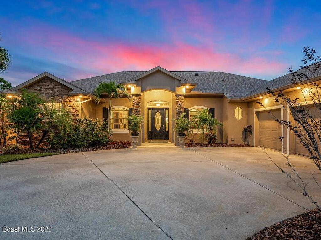 1625 N Highway A1a Unit #202